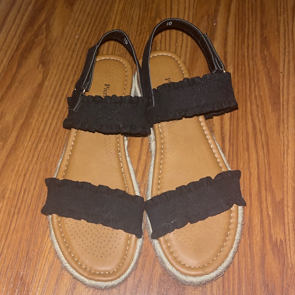 Pierre Dumas Platform Shoe W10